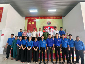 THANH NIÊN XUÂN BẮC XUNG KÍCH, SÁNG TẠO TRONG CÔNG TÁC...