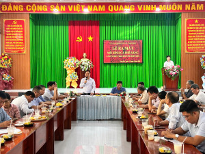 CÀ PHÊ SÁNG – LẮNG NGHE, TRAO ĐỔI VỚI NHÂN DÂN: GẦN DÂN ĐỂ...