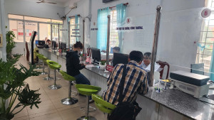 KHÔNG YÊU CẦU XUẤT TRÌNH GIẤY TỜ ĐÃ TÍCH HỢP TRÊN ỨNG DỤNG VNeID KHI CHỨNG THỰC