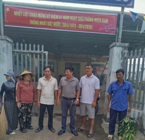 CÁN BỘ VÀ NHÂN DÂN XÃ XUÂN ĐÔNG TÍCH CỰC RA QUÂN DỌN DẸP VỆ SINH, CHỈNH TRANG KHUÔN VIÊN TRỤ SỞ ẤP CHÀO MỪNG 51 NĂM NĂM NGÀY GIẢI PHÓNG MIỀN NAM THỐNG NHẤT ĐẤT NƯỚC VÀ CHÀO MỪNG NGÀY THÀNH LẬP THÀNH PHỐ ĐỒNG NAI