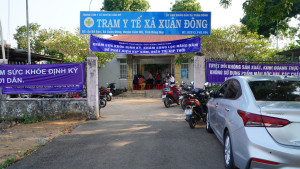 HƠN 100 NGƯỜI CAO TUỔI ĐƯỢC KHÁM SỨC KHỎE LÂM SÀN NHÂN NGÀY SỨC KHỎE TOÀN DÂN 7/4