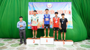 GẦN 100 VẬN ĐỘNG VIÊN THAM GIA THI ĐẤU MÔN ĐIỀN KINH