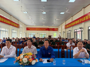 XÃ XUÂN ĐÔNG KHẨN TRƯƠNG TỔ CHỨC LẤY Ý KIẾN NHÂN DÂN  VỀ SẮP XẾP, SÁP NHẬP VÀ ĐỔI TÊN CÁC ẤP TRÊN ĐỊA BÀN