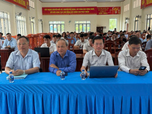 Cán bộ, Đảng viên xã Xuân Đông dự hội nghị toàn quốc nghiên cứu, học tập, quán triệt và triển khai thực hiện Nghị quyết Hội nghị lần thứ ba Ban Chấp hành Trung ương Đảng khóa XIV