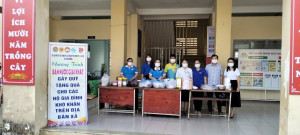 MẶT TRẬN TỔ QUỐC VIỆT NAM VÀ CÁC TỔ CHỨC CHÍNH TRỊ – XÃ HỘI XÃ XUÂN ĐƯỜNG TỔ CHỨC BÁN NƯỚC GIẢI KHÁT GÂY QUỸ TẶNG QUÀ CHO CÁC HỘ GIA ĐÌNH KHÓ KHĂN NHÂN DỊP TẾT NGUYÊN ĐÁN BÍNH NGỌ NĂM 2026