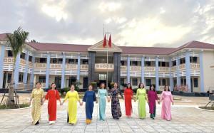 HƯỞNG ỨNG "TUẦN LỄ ÁO DÀI" NHÂN DỊP KỶ NIỆM NGÀY QUỐC TẾ PHỤ NỮ 8/3