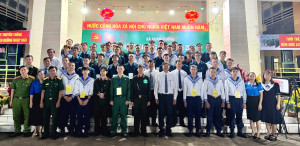 SÔI NỔI “ĐÊM HỘI TÒNG QUÂN 2026" – THẮM ĐƯỢM TÌNH QUÂN DÂN XÃ XUÂN ĐƯỜNG