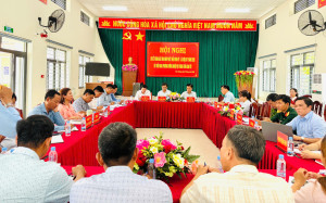 UBND XÃ XUÂN ĐƯỜNG _TỔ CHỨC HỘI NGHỊ ĐÁNH GIÁ KINH TẾ - XÃ HỘI QUÝ I VÀ TRIỂN KHAI PHƯƠNG HƯỚNG NHIỆM VỤ QUÝ II NĂM 2026