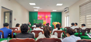 HỘI NÔNG DÂN XÃ XUÂN ĐƯỜNG PHỐI HỢP VỚI NHCSXH CẨM MỸ TẬP HUẤN TÍN DỤNG CHÍNH SÁCH