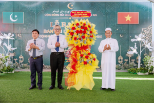 LỄ RA MẮT BAN ĐẠI DIỆN LÂM THỜI CỘNG ĐỒNG HỒI GIÁO ISLAM TỈNH ĐỒNG NAI