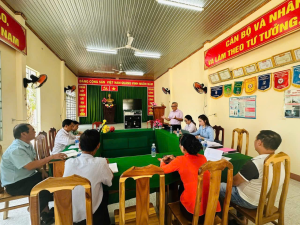 BTV ĐẢNG ỦY DỰ SINH HOẠT CHI BỘ CÁC ẤP