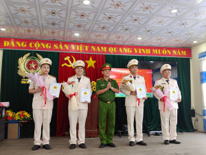 CÔNG AN XÃ XUÂN HÒA  CHỨC TRAO QUYẾT ĐỊNH THĂNG CẤP BẬC HÀM NĂM 2026