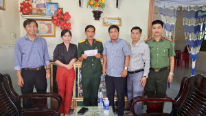 TRI ÂN NGƯỜI CÓ CÔNG    TIẾP NỐI ĐẠO LÝ “UỐNG NƯỚC NHỚ...