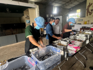 LÃNH ĐẠO XÃ XUÂN HOÀ KIỂM TRA CÔNG TÁC TỔ CHỨC SUẤT ĂN BÁN TRÚ TẠI TRƯỜNG TIỂU HỌC XUÂN TÂM
