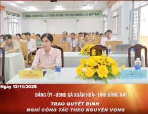 Tổ chức Lễ trao Quyết định nghỉ công tác theo nguyện vọng đối với 15 đồng chí cán bộ không chuyên trách, thực hiện theo Nghị định 154 của Chính phủ về sắp xếp đội ngũ cán bộ cơ sở