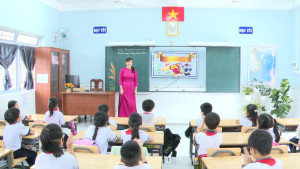 GƯƠNG GIÁO VIÊN ỨNG DỤNG CÔNG NGHỆ TRONG ĐỔI MỚI GIẢNG DẠY