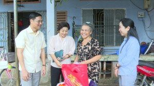 PHƯỜNG XUÂN LẬP: ĐOÀN LÃNH ĐẠO PHƯỜNG THĂM, TẶNG QUÀ HỘ NGHÈO, KHÓ KHĂN DỊP TẾT NGUYÊN ĐÁN BÍNH NGỌ 2026