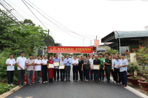 PHƯỜNG XUÂN LẬP TỔ CHỨC LỄ KHÁNH THÀNH TUYẾN ĐƯỜNG SỐ 4, KHU PHỐ XUÂN LẬP