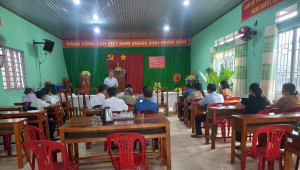 Thường trực Hội nông dân xã Xuân Lộc làm việc với các Chi hội trên địa bàn xã