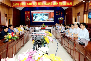 Xuân Lộc dự nghị trực tuyến thông báo nhanh kết quả Hội nghị lần thứ 13 Ban Chấp hành Trung ương Đảng khóa XIII và Hội nghị tổng kết thực hiện Nghị quyết số 18-NQ/TW ngày 25-10-2017 của Ban Chấp hành Trung ương Đảng