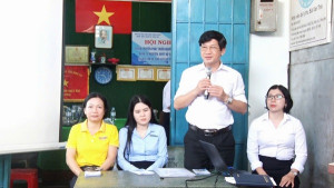 BHXH Xuân Lộc tuyên truyền phát triển người tham gia BHXH tự nguyện, BHYT hộ gia đình cho tiểu thương