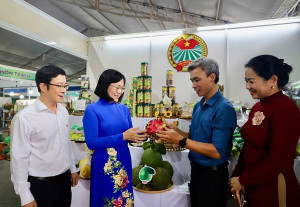 Hội Nông dân xã Xuân Lộc đạt giải nhất giỏ quà đẹp, đạt giải ba gian hàng đẹp tại hội thi gian hàng đẹp, giỏ quà đẹp triển lãm thành tựu nông nghiệp tỉnh Đồng Nai năm 2025