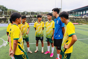 Đội bóng U15 Xuân Lộc nỗ lực luyện tập chuẩn bị cho vòng chung kết