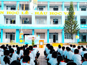 Xuân Lộc tăng cường tuyên truyền, giáo dục pháp luật cho học sinh