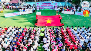 Trường THCS Phan Bội Châu khai mạc Giải bóng đá học sinh năm học 2025 – 2026