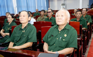 Xuân Lộc chiếu miễn phí phim “Mưa Đỏ” phục vụ nhân dân