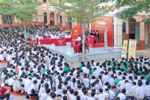 Trang bị kiến thức pháp luật cho học sinh thông qua phiên tòa giả định