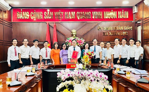 Xuân Lộc: Trao Quyết định công nhận nhân sự tham gia Ban Chấp hành lâm thời Hội Khuyến học xã