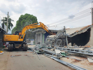 Xuân Lộc: Cưỡng chế, phá dỡ công trình vi phạm hành lang an...