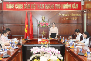Đoàn kiểm tra liên ngành tỉnh Đồng Nai làm việc với xã Xuân Lộc về an toàn thực phẩm dịp Tết Nguyên đán Bính Ngọ