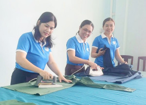 Gương sáng cán bộ Hội tận tụy vì phong trào phụ nữ