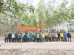 Diễn tập phương án chữa cháy rừng mùa khô 2025 - 2026 tại khu vực rừng phòng hộ Xuân Lộc