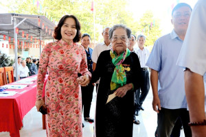 Cử tri Xuân Lộc nô nức đi bầu cử Quốc hội và Hội đồng nhân...