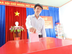 Xuân Lộc: Nhiều tổ bầu cử hoàn thành 100% cử tri tham gia bỏ phiếu