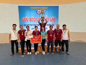 Xuân Lộc sôi nổi các hoạt động vui chơi thể thao trong ngày...