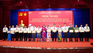 Đảng ủy phường Xuân Lộc tổ chức Hội nghị sơ kết 5 năm thực hiện Kết luận số 01-KL/TW; kỷ niệm 136 năm Ngày sinh Chủ tịch Hồ Chí Minh (19/5/1890 - 19/5/2026); trao tặng Huy hiệu Đảng đợt 19/5/2026