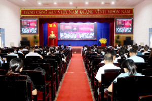 Phường Xuân Lộc tham gia Hội nghị trực tuyến học tập, quán triệt, triển khai và phát động thi đua thực hiện Nghị quyết số 05-NQ/TU