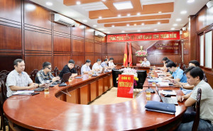 Chủ tịch UBND phường Lê Khắc Sơn chủ trì nghe đơn vị tư vấn báo cáo Nhiệm vụ quy hoạch chung đô thị Xuân Lộc