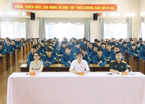 Phường Xuân Lộc chú trọng bồi dưỡng kiến thức quốc phòng và an ninh cho đối tượng 4