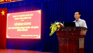 Trung tâm chính trị Xuân Lộc khai giảng lớp Bồi dưỡng nhận thức về Đảng khóa III