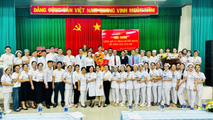 Sở Y tế trao quyết định bổ nhiệm lại Giám đốc Trung tâm Y tế...