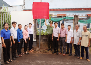 Xuân Lộc bàn giao công trình “Tuyến đường đèn năng lượng mặt...