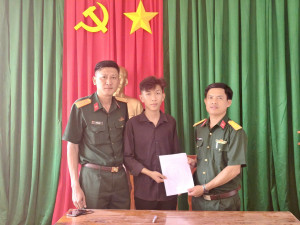 18 tuổi - không chờ đợi, thanh niên Xuân Lộc viết đơn xin...