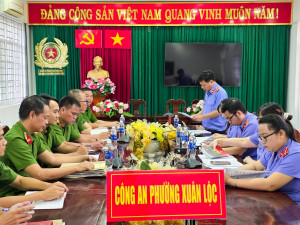 Viện kiểm sát nhân dân khu vực 6 - Đồng Nai trực tiếp kiểm sát việc tiếp nhận, giải quyết nguồn tin về tội phạm và hoạt động điều tra tại Công an 06 xã, phường
