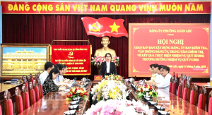 Giao ban các cơ quan tham mưu, giúp việc Đảng ủy và Trung...