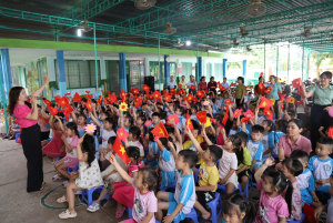 Cô và trò Trường Mầm non Xuân Lộc rộn ràng trước ngày khai...